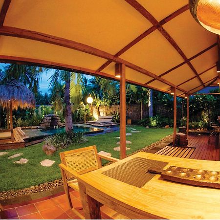 Villa Bhuvana With Private Swimming Pool Gili Trawangan Buitenkant foto