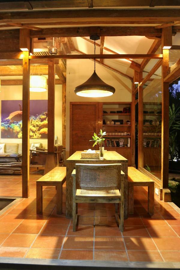 Villa Bhuvana With Private Swimming Pool Gili Trawangan Buitenkant foto
